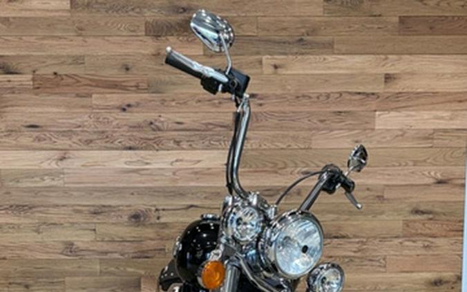 2016 Harley-Davidson Softail FLSTC - Heritage Classic