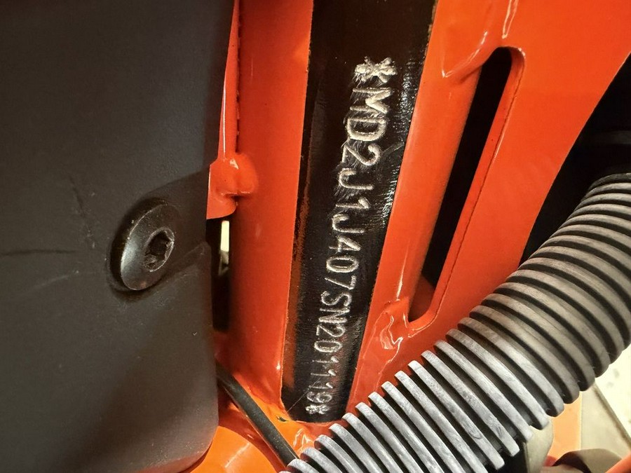 2025 KTM 390 Enduro R