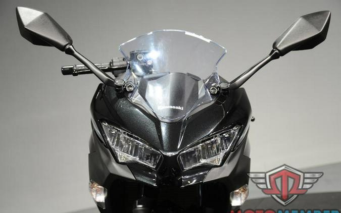 2020 Kawasaki Ninja® 400 ABS Spark Black/ Magnetic Dark Gray/ Phantom Blue