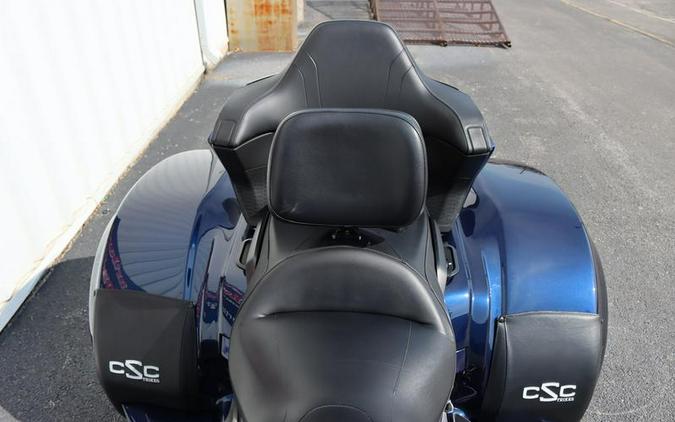 2018 Honda® Gold Wing Tour Automatic DCT Pearl Hawkseye Blue