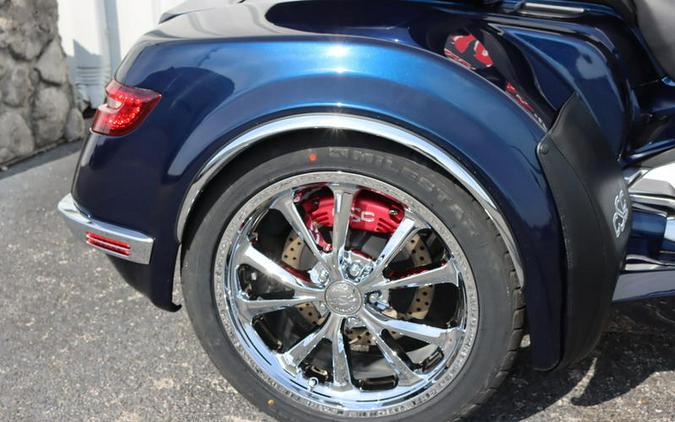 2018 Honda® Gold Wing Tour Automatic DCT Pearl Hawkseye Blue