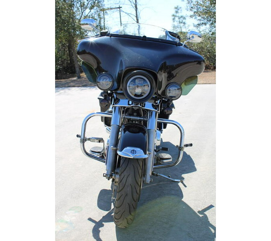 2011 Harley-Davidson® FLHX - Street Glide®