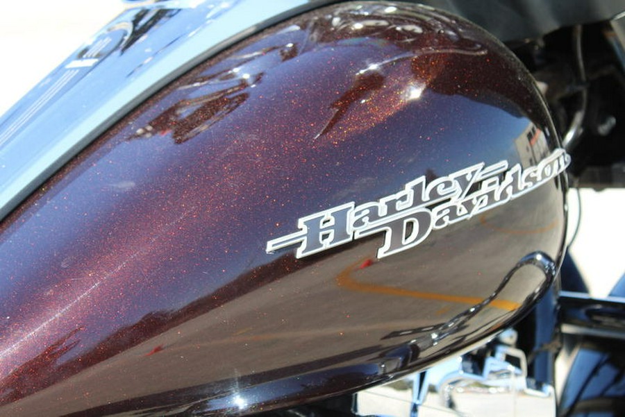 2011 Harley-Davidson® FLHX - Street Glide®
