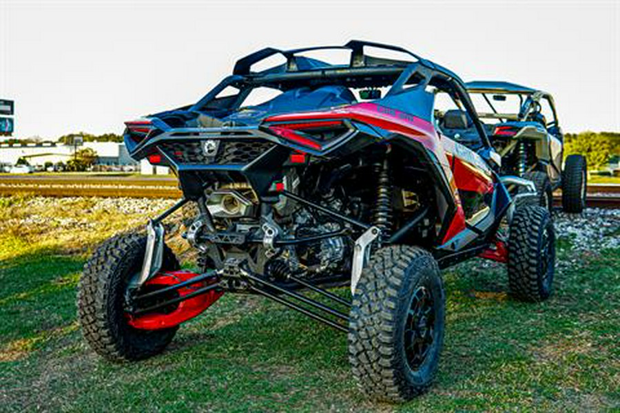 2024 Can-Am Maverick R X 999T DCT