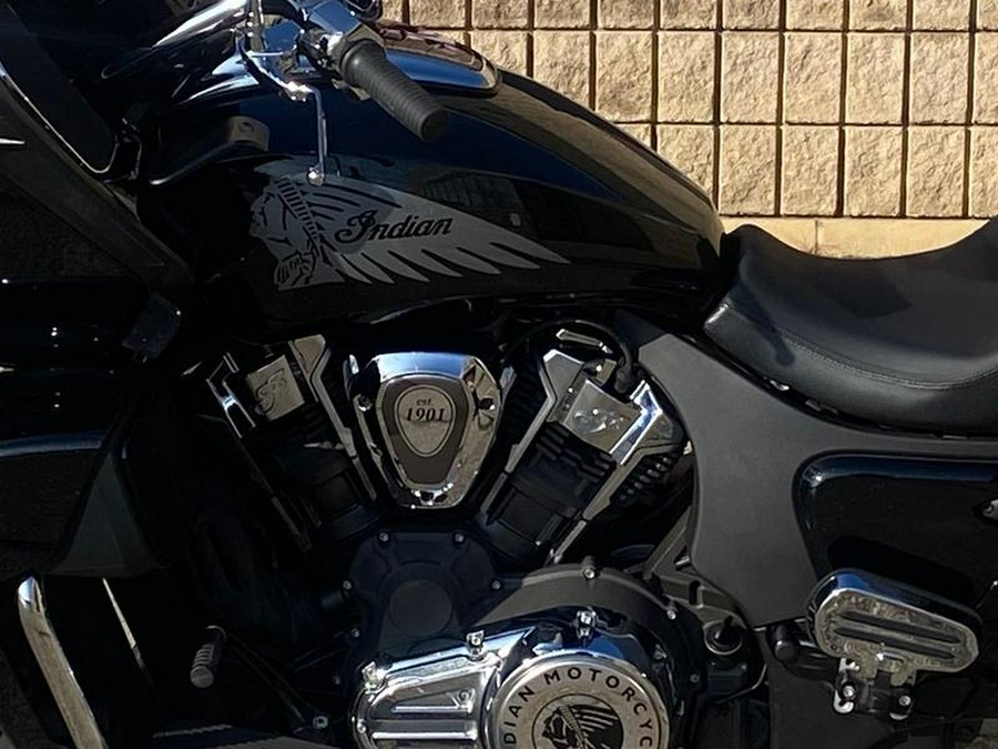 2021 Indian Motorcycle® Challenger® Limited Thunder Black Pearl