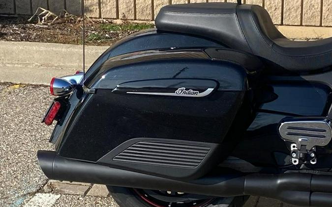 2021 Indian Motorcycle® Challenger® Limited Thunder Black Pearl