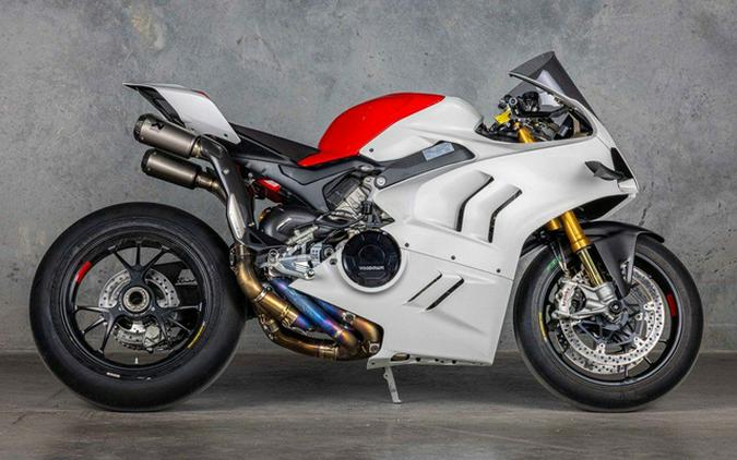 2024 Ducati Panigale V4 S Red V4 SP2