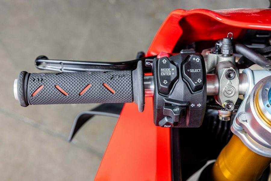 2024 Ducati Panigale V4 S Red V4 SP2