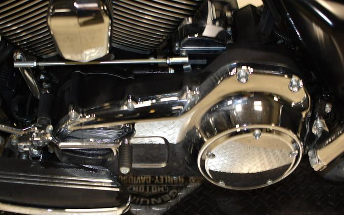 2014 Harley-Davidson Street Glide FLHX
