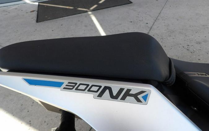 2022 CFMOTO 300NK CF300-US