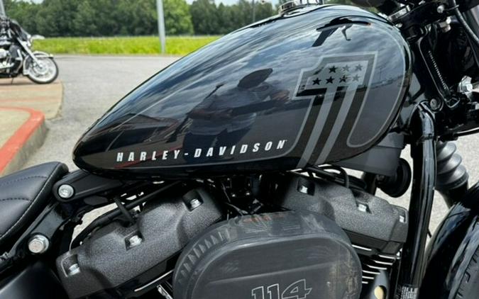 2024 Harley-Davidson Street Bob 114 Vivid Black