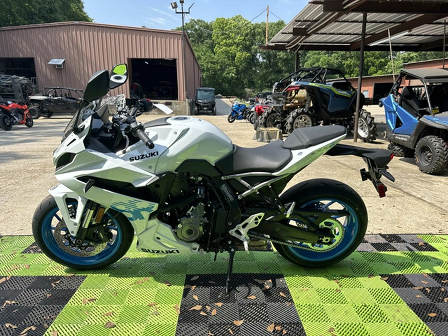 2026 Suzuki GSX-8R 8R CA