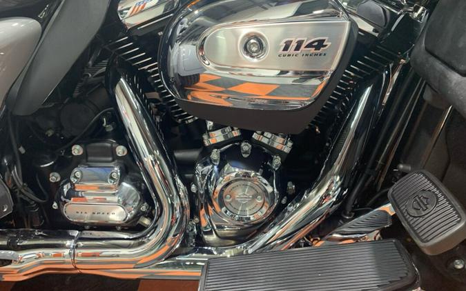 2024 Harley-Davidson Tri-Glide Ultra FLHTCUTG