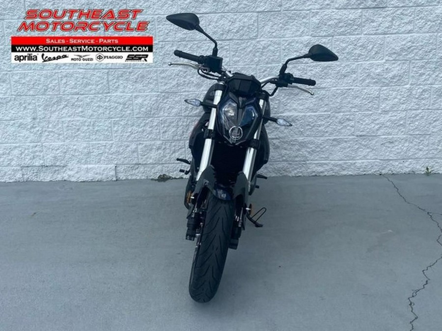 2023 Benelli 302S