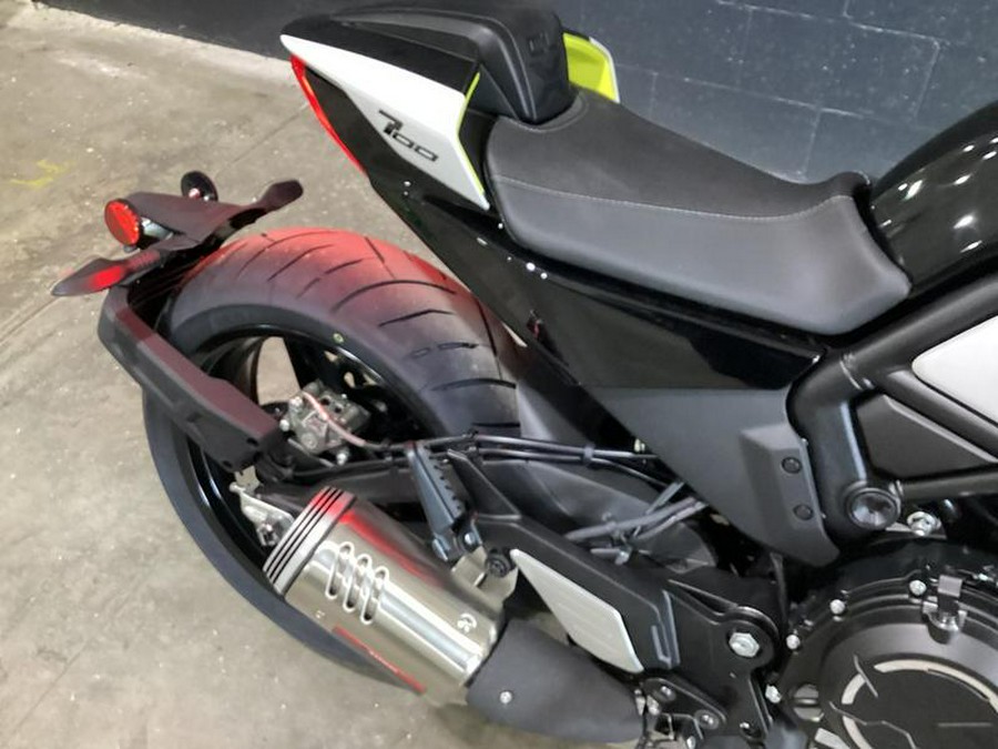 2024 CFMOTO 700CL-X Sport