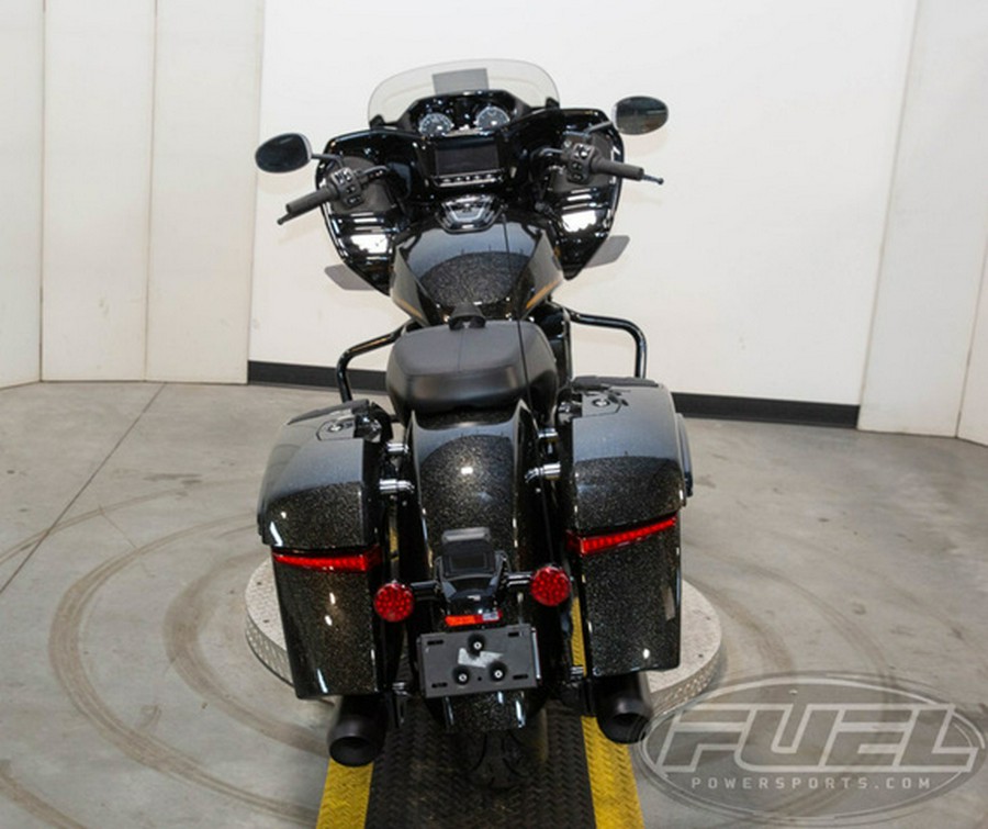 2026 Indian Challenger Dark Horse 112 w/PowerBand Audio Black Crystal w/Black Metalli