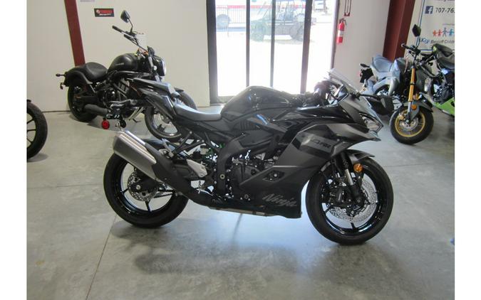 2026 Ninja ZX-4RR - Kawasaki