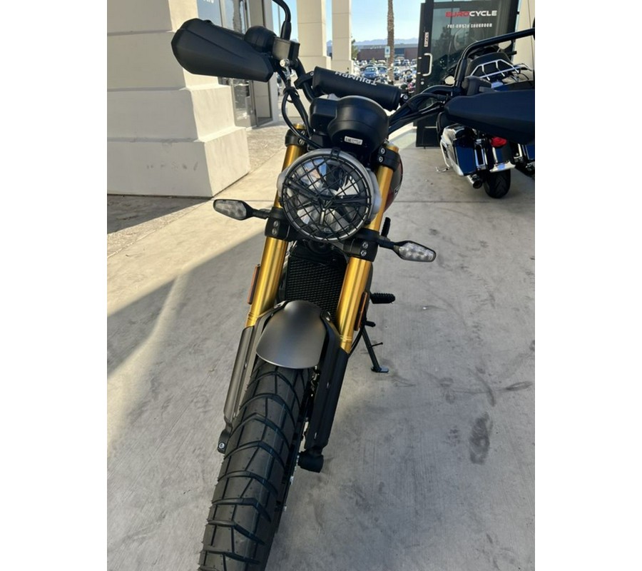 2024 Triumph Scrambler 400 X Carnival Red / Phantom Black