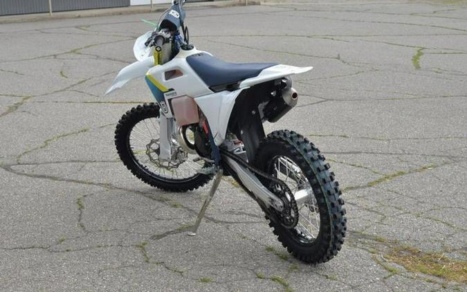 2025 Husqvarna® TX 300