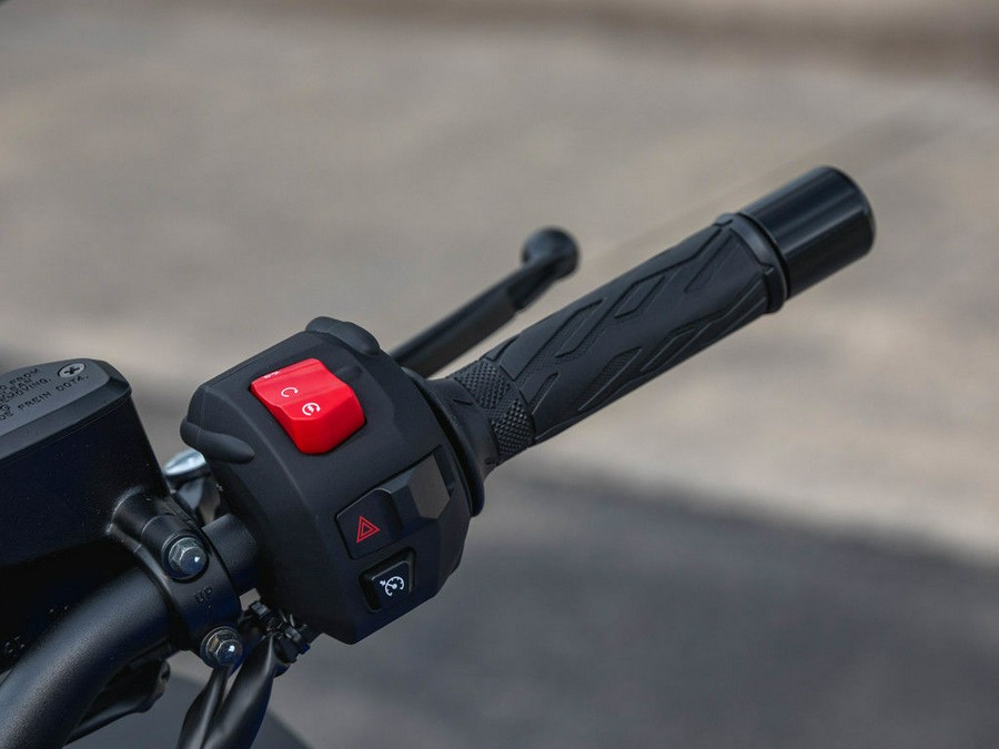 2025 Suzuki GSX-S 1000GT+