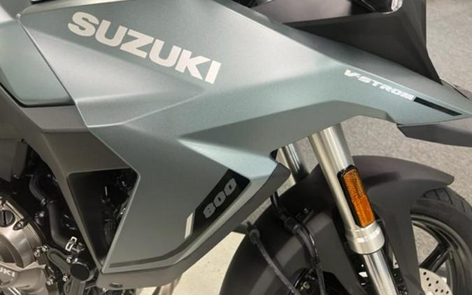 2024 Suzuki V-Strom 800