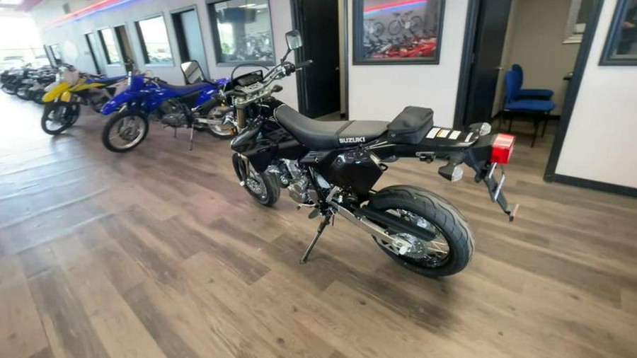 2024 Suzuki DR-Z400SM