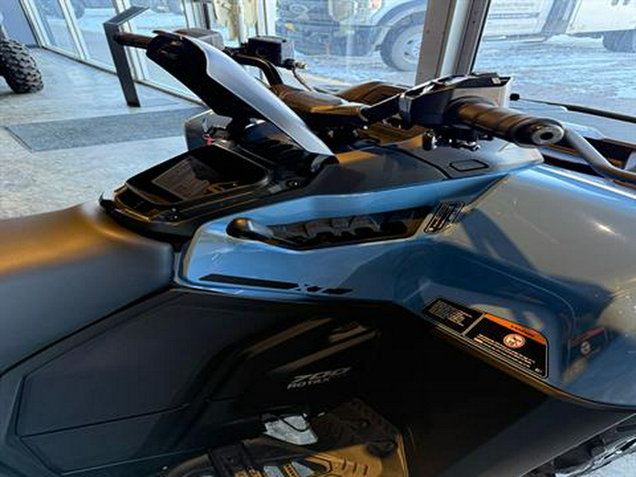 2025 Can-Am Outlander XT 700