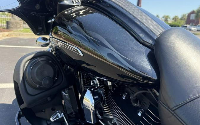 2016 Harley-Davidson FLHXSE - CVO Street Glide