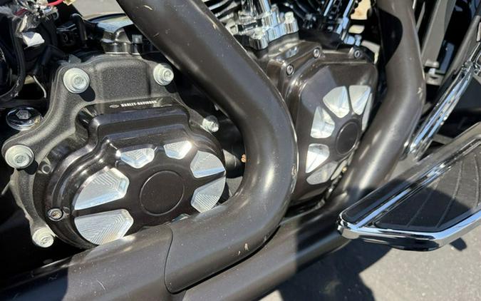2016 Harley-Davidson FLHXSE - CVO Street Glide