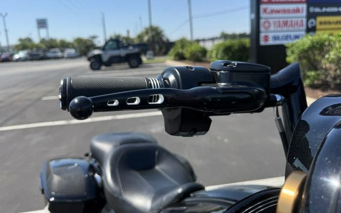 2016 Harley-Davidson FLHXSE - CVO Street Glide