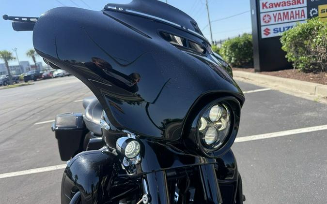 2016 Harley-Davidson FLHXSE - CVO Street Glide