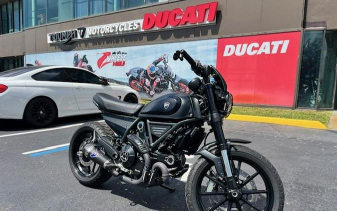 2021 Ducati Scrambler Icon Dark