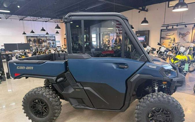 2026 Can-Am Defender Limited HD11