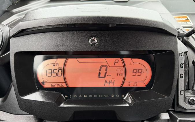 2024 Can-Am® Defender MAX Limited HD10