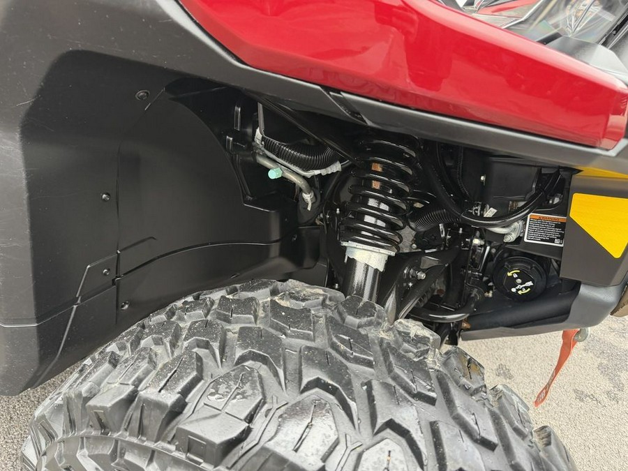 2024 Can-Am® Defender MAX Limited HD10