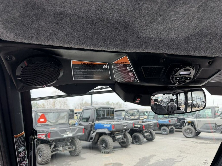 2024 Can-Am® Defender MAX Limited HD10