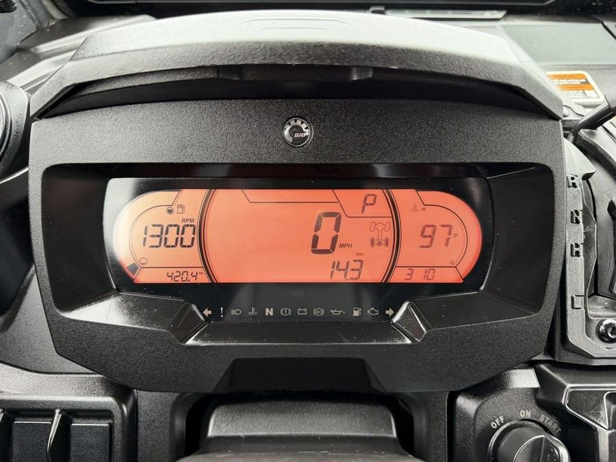 2024 Can-Am® Defender MAX Limited HD10