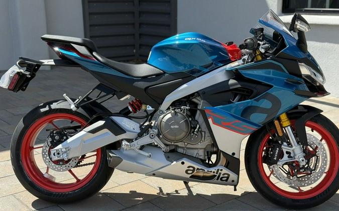 2027 Aprilia® RS 660