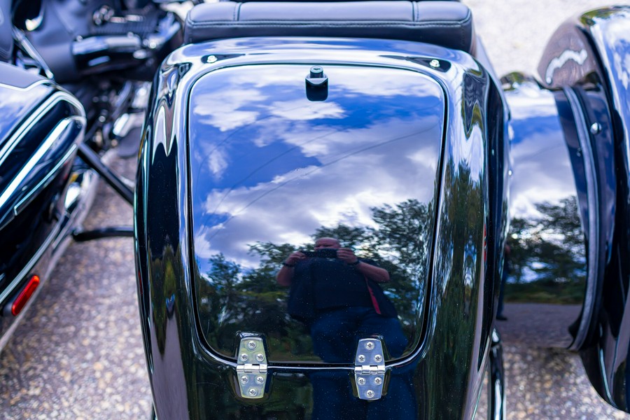 2025 BMW R18 TRANSCONTINENTAL W/SIDECAR & ABS