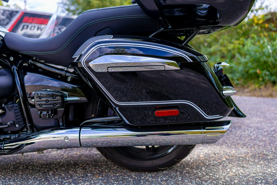 2025 BMW R18 TRANSCONTINENTAL W/SIDECAR & ABS