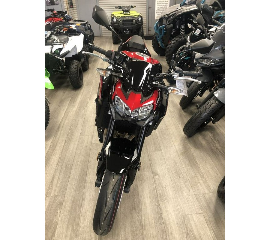 2024 Kawasaki Z900 ABS Candy Persimmon Red/Ebony