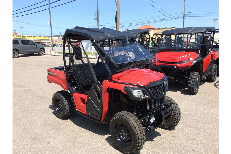 2025 Honda PIONEER 520