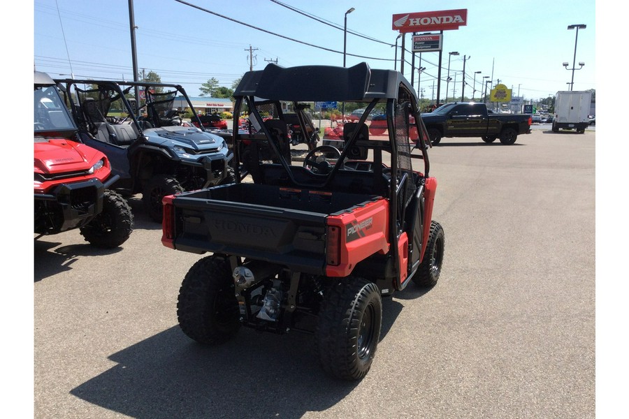 2025 Honda PIONEER 520