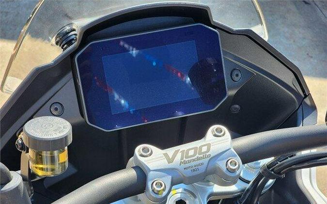 2024 MOTO GUZZI V100 MANDELLO