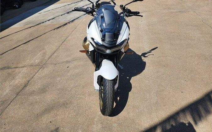 2024 MOTO GUZZI V100 MANDELLO