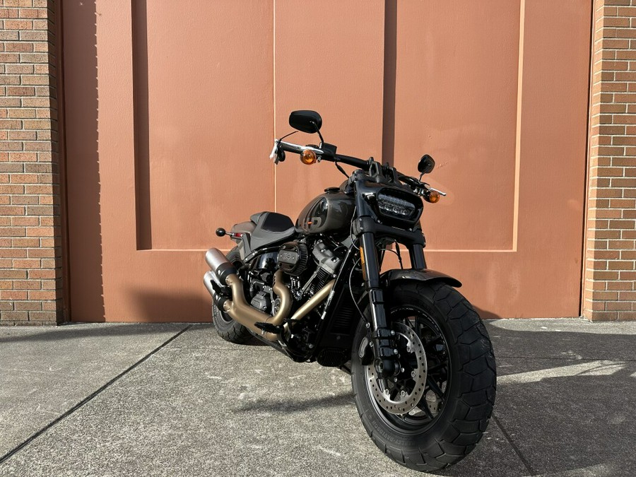 2023 Harley-Davidson Fat Bob 114 Gray Haze