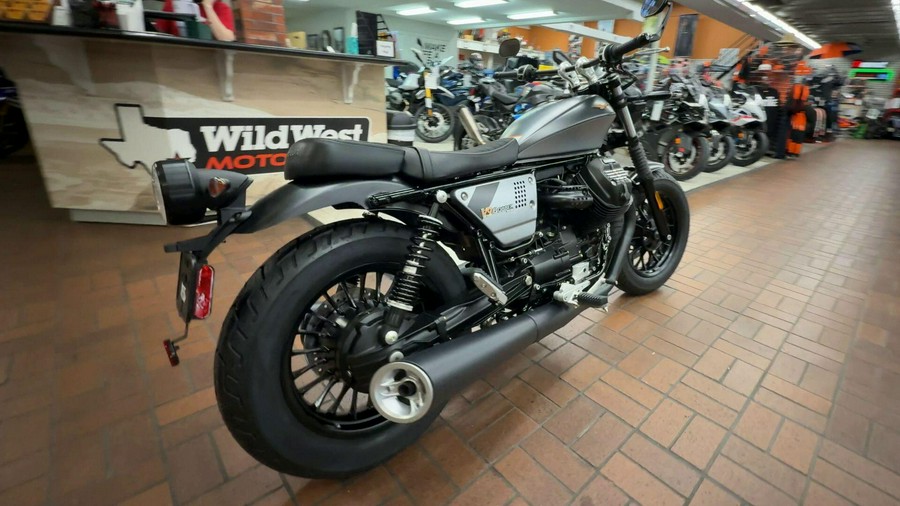 2023 MOTO GUZZI V9 BOBBER Special Edition