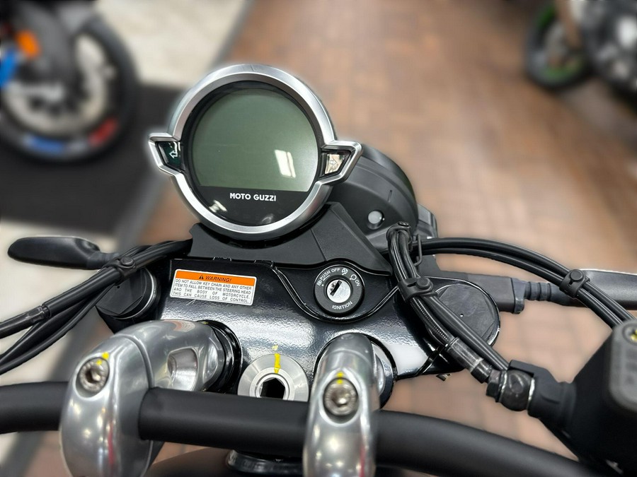 2023 MOTO GUZZI V9 BOBBER Special Edition