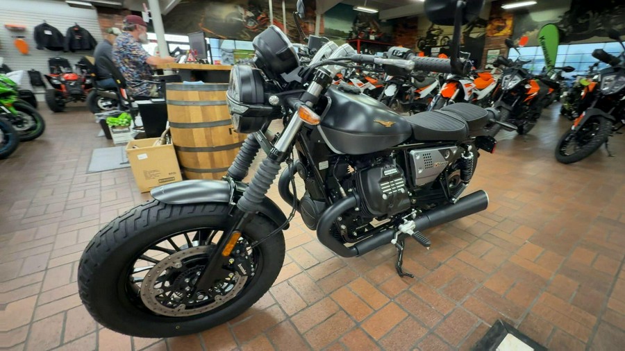 2023 MOTO GUZZI V9 BOBBER Special Edition