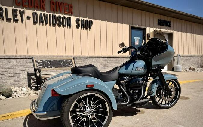 2024 Harley-Davidson® FLTRT - Road Glide® 3